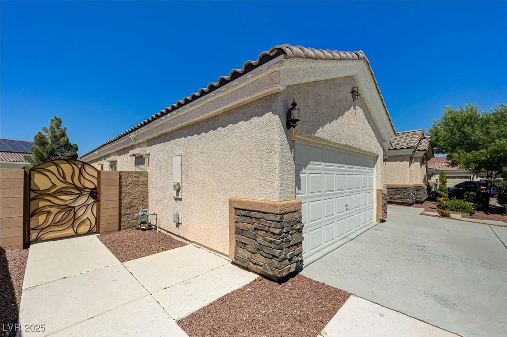 8204 Turbys Treehouse, Las Vegas, NV 89131