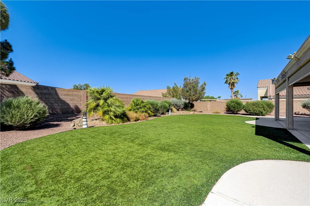 8204 Turbys Treehouse, Las Vegas, NV 89131