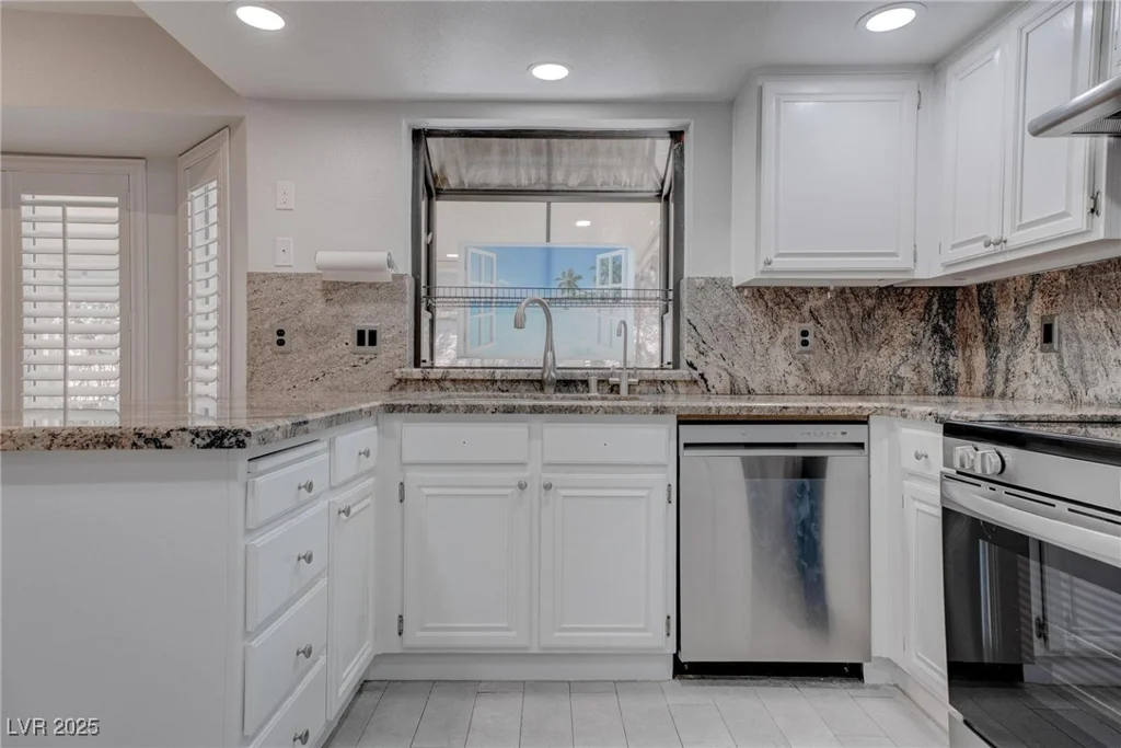 1516 Frandosa, Las Vegas, NV 89117