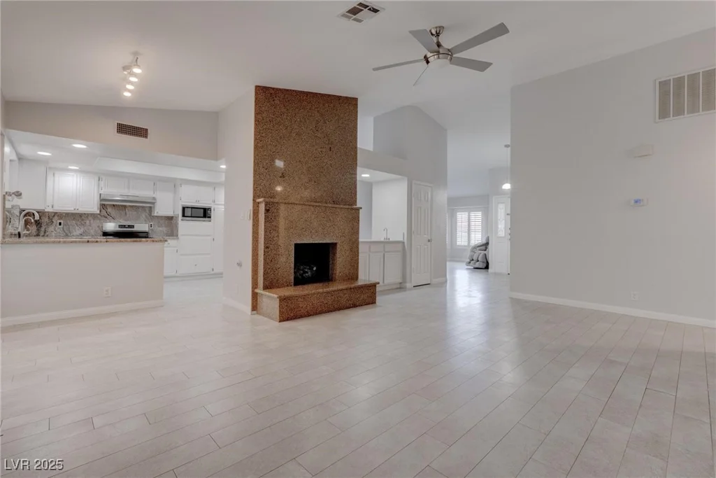 1516 Frandosa, Las Vegas, NV 89117