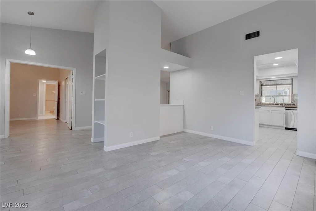 1516 Frandosa, Las Vegas, NV 89117