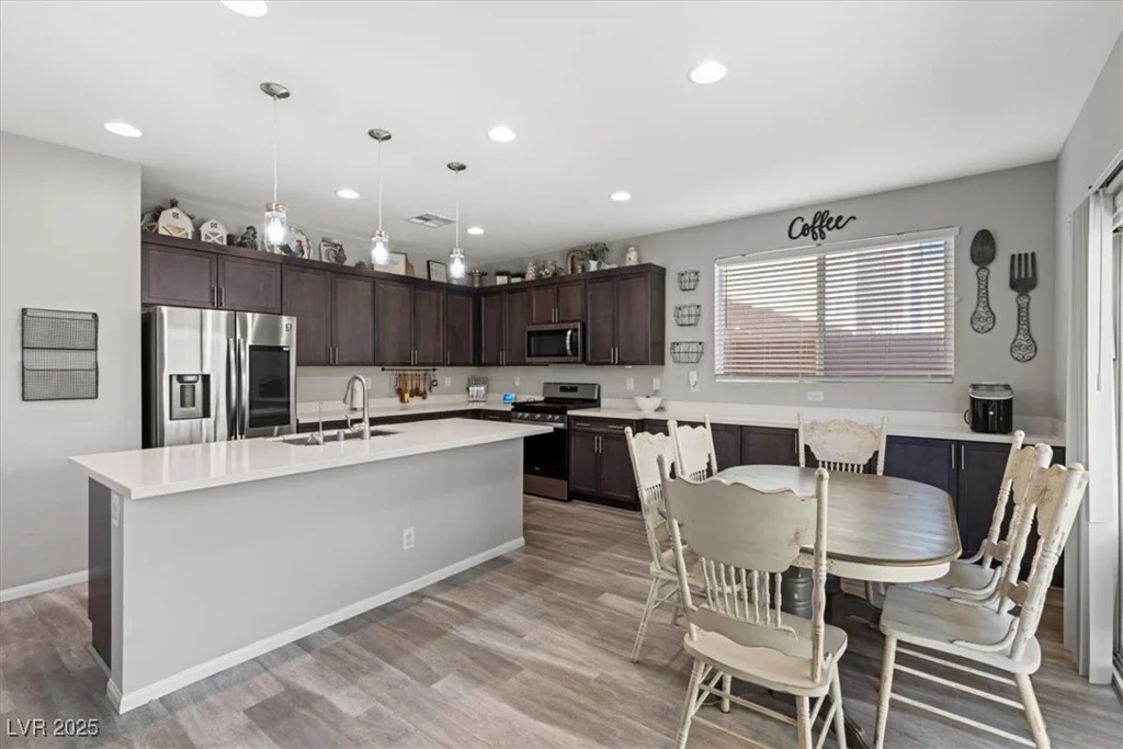 106 Rock Crossing, North Las Vegas, NV 89031