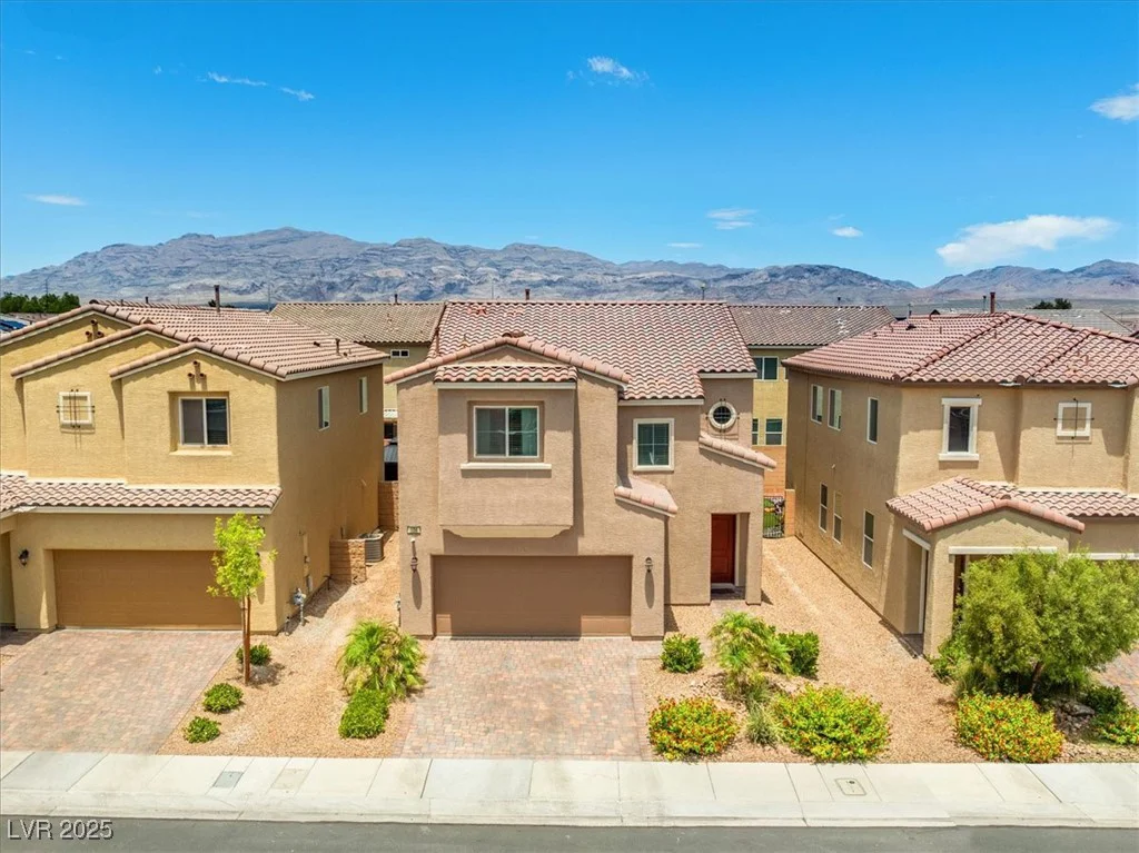 106 Rock Crossing, North Las Vegas, NV 89031