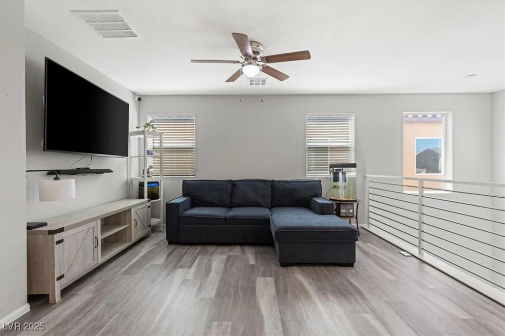 106 Rock Crossing, North Las Vegas, NV 89031