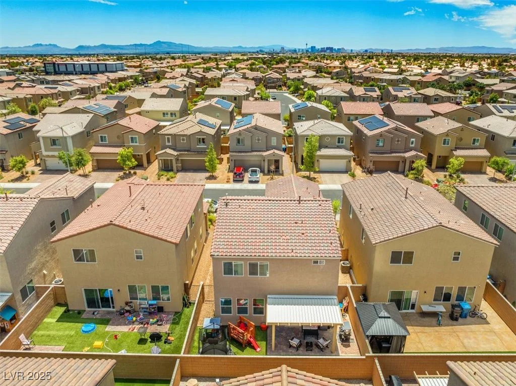 106 Rock Crossing, North Las Vegas, NV 89031