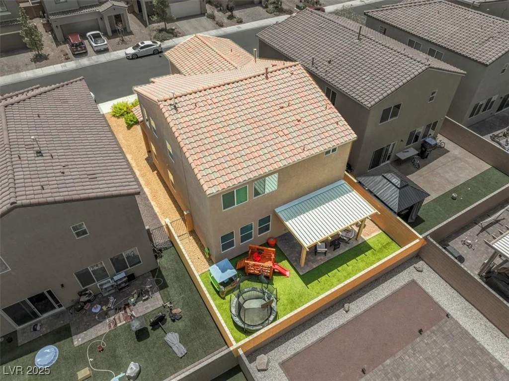 106 Rock Crossing, North Las Vegas, NV 89031