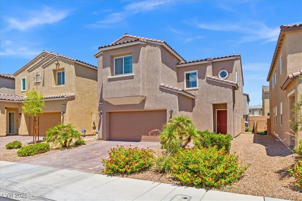 106 Rock Crossing, North Las Vegas, NV 89031