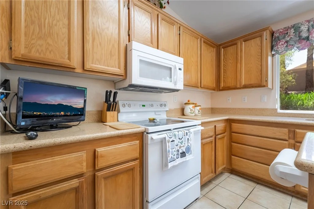 1789 Castro Hill, Henderson, NV 89012