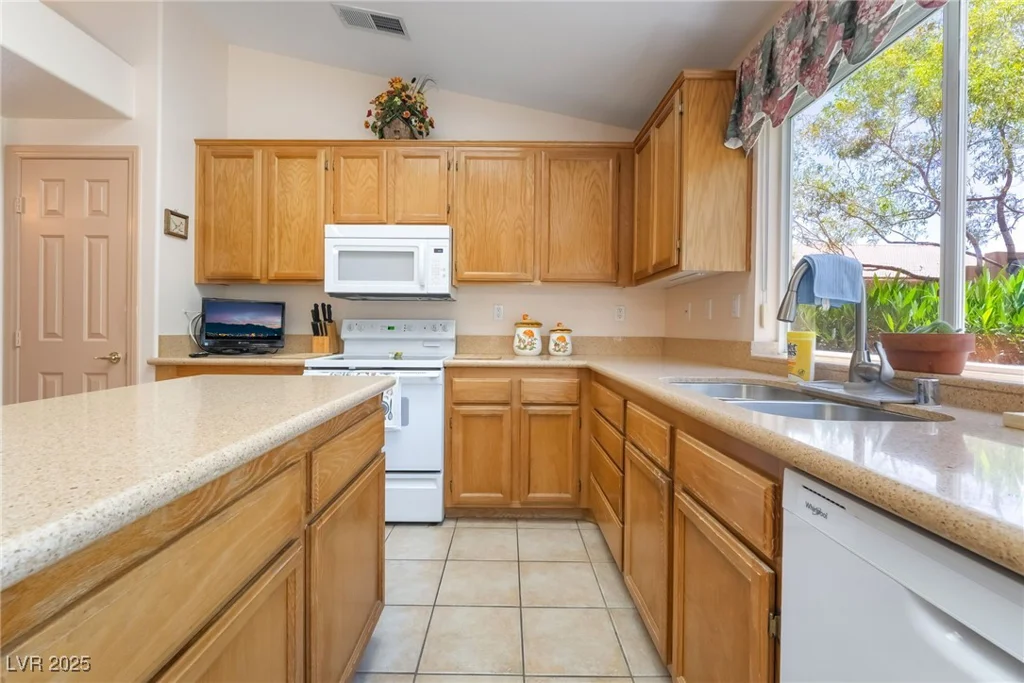 1789 Castro Hill, Henderson, NV 89012