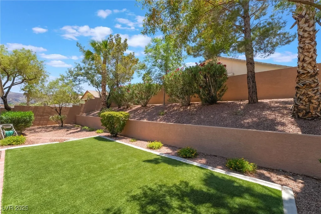 1789 Castro Hill, Henderson, NV 89012