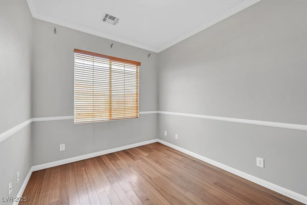 10601 Lessona, Las Vegas, NV 89141