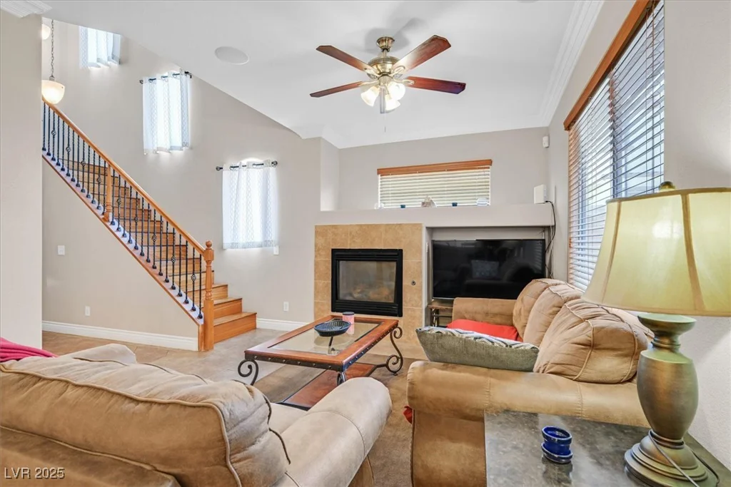 10601 Lessona, Las Vegas, NV 89141