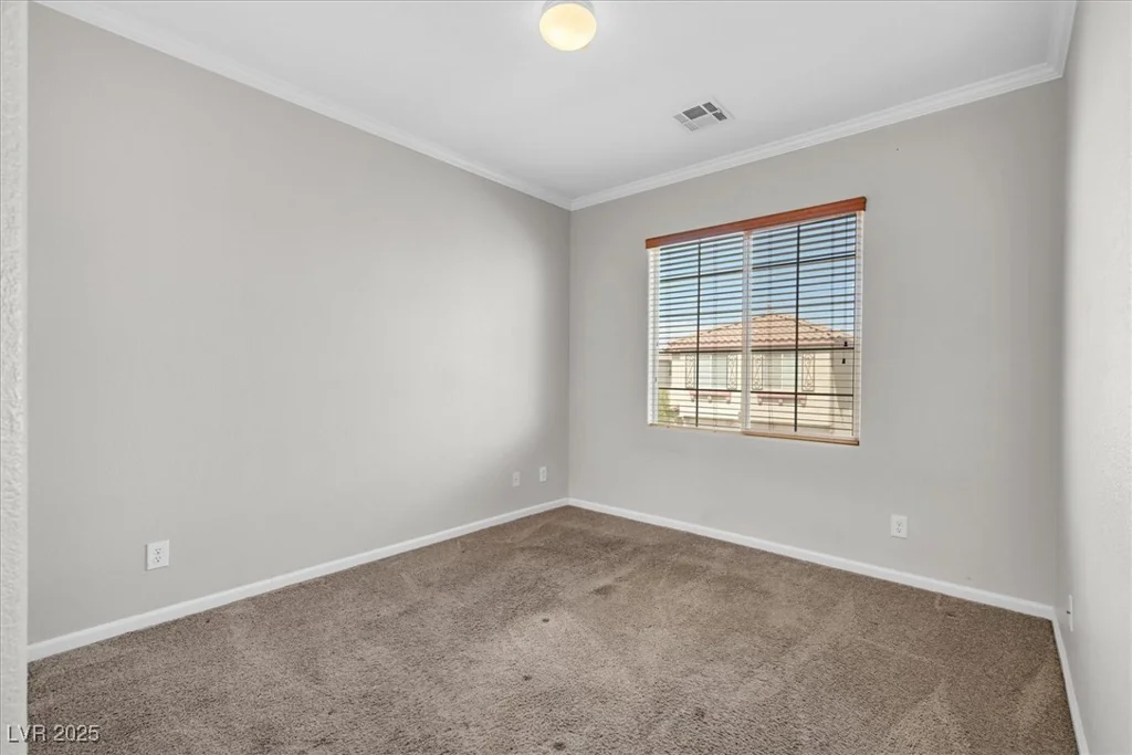 10601 Lessona, Las Vegas, NV 89141