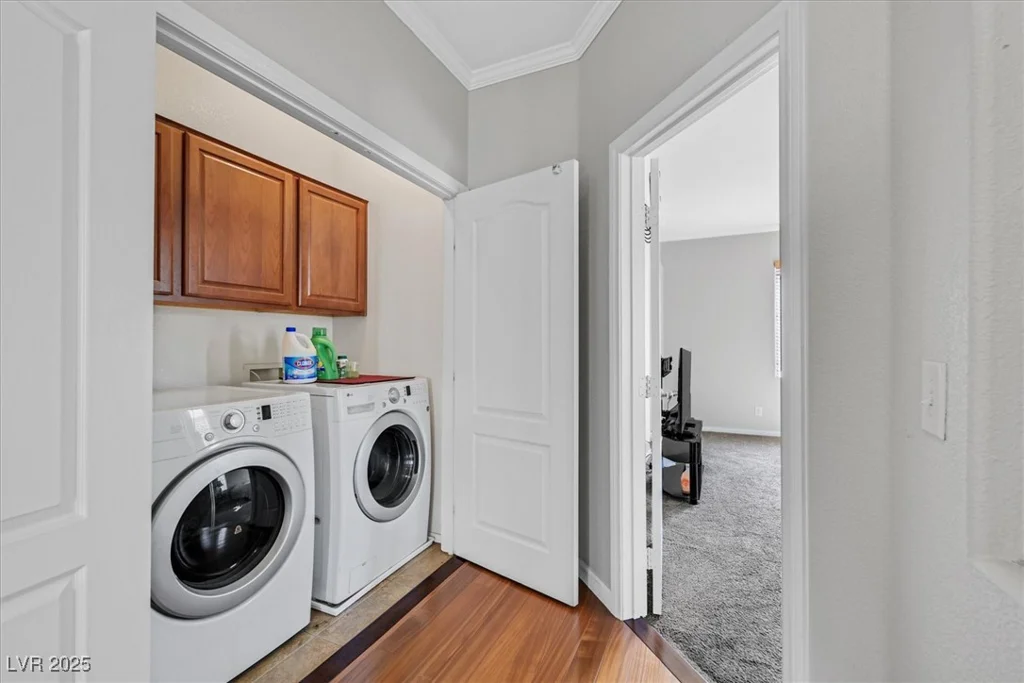 10601 Lessona, Las Vegas, NV 89141