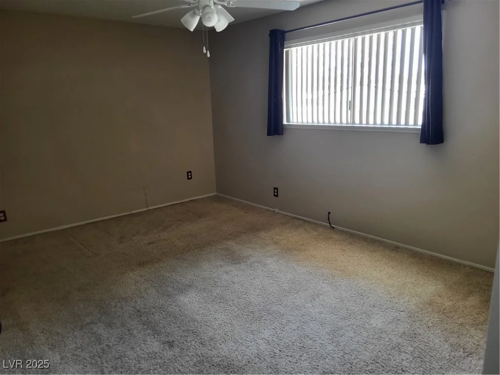 745 Greenbriar Townhouse, Las Vegas, NV 89121