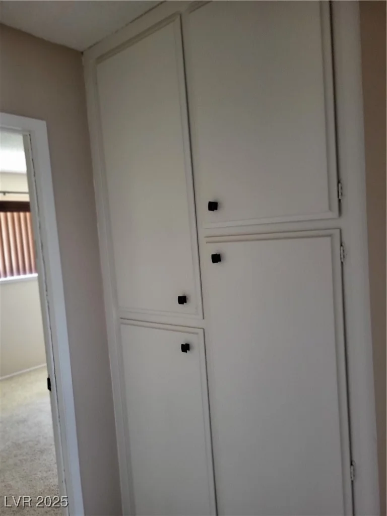 745 Greenbriar Townhouse, Las Vegas, NV 89121