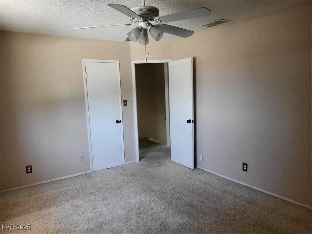 745 Greenbriar Townhouse, Las Vegas, NV 89121