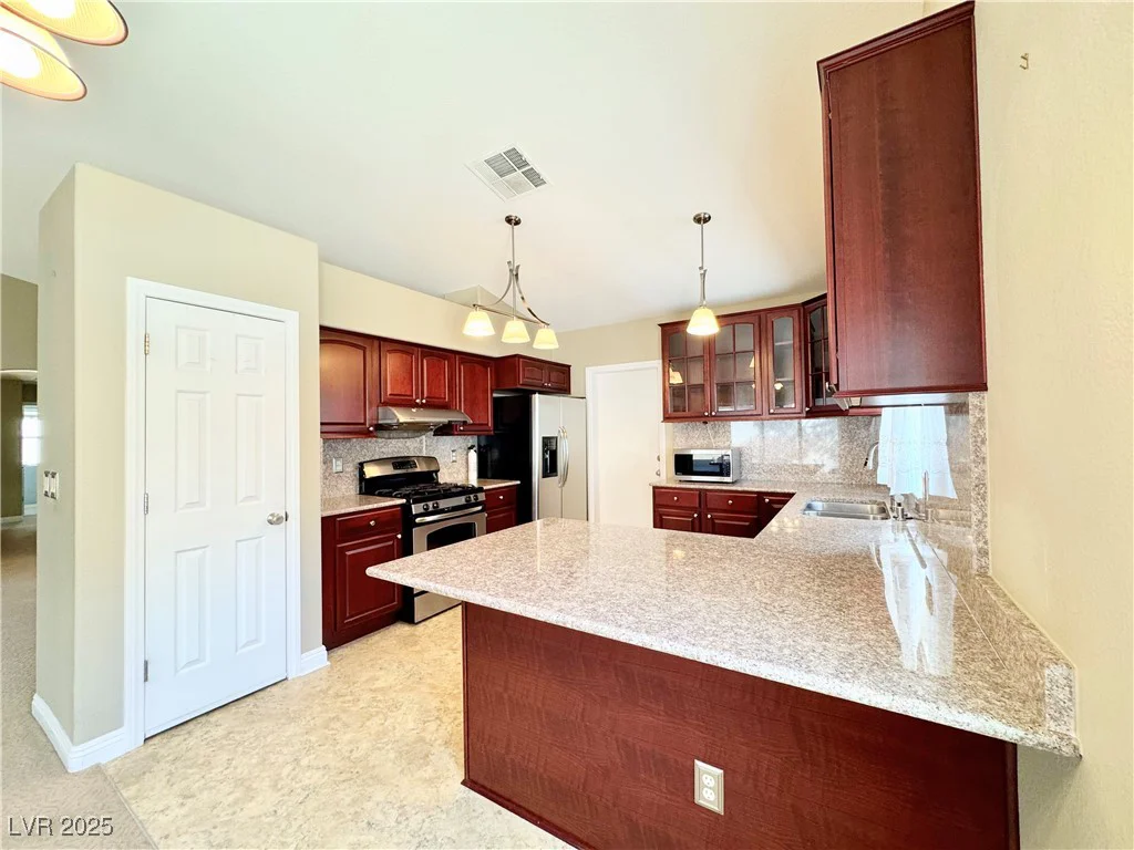 3523 Calf Roper, North Las Vegas, NV 89032