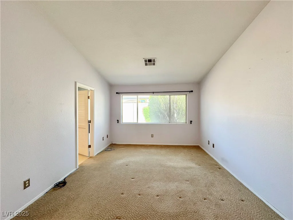 3523 Calf Roper, North Las Vegas, NV 89032