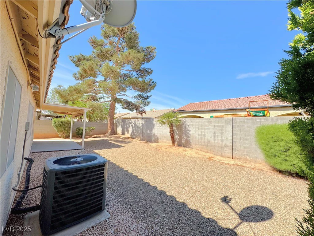 3523 Calf Roper, North Las Vegas, NV 89032