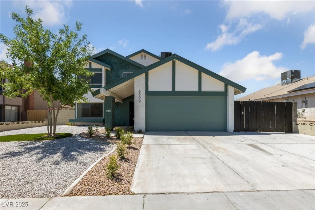 6999 Montcliff, Las Vegas, NV 89147