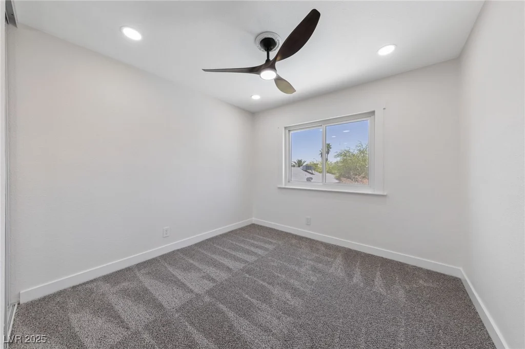 6999 Montcliff, Las Vegas, NV 89147