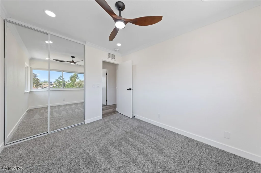 6999 Montcliff, Las Vegas, NV 89147