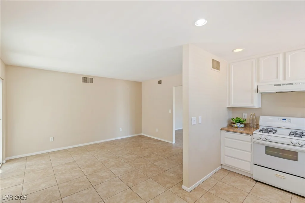 3129 WHITE ROSE, Henderson, NV 89014