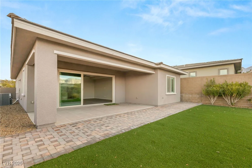12550 Point Sierra, Las Vegas, NV 89138