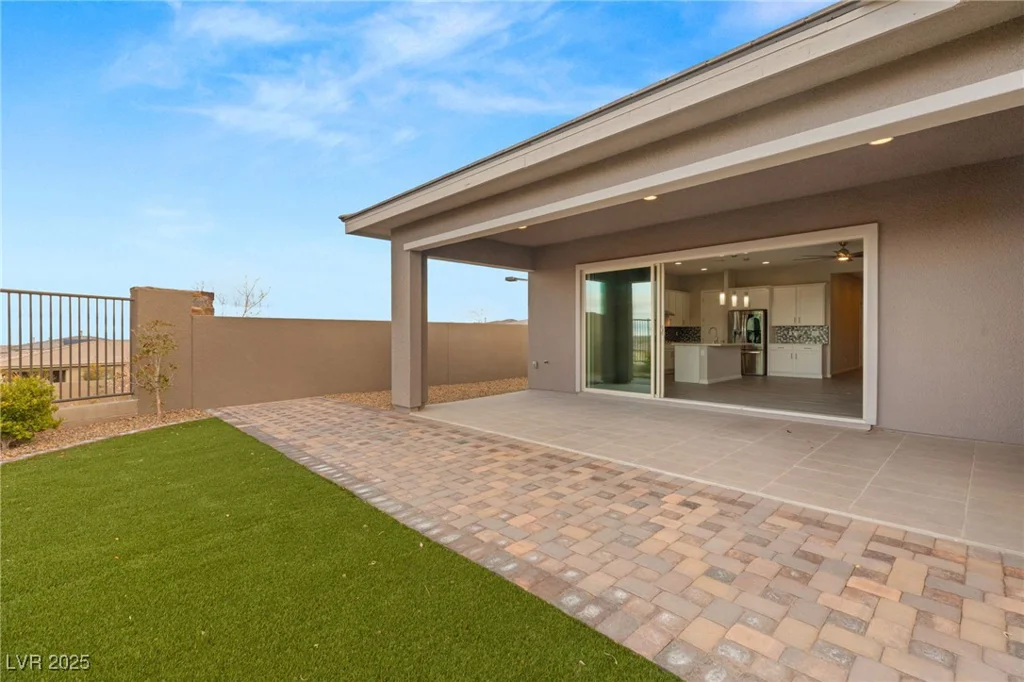 12550 Point Sierra, Las Vegas, NV 89138