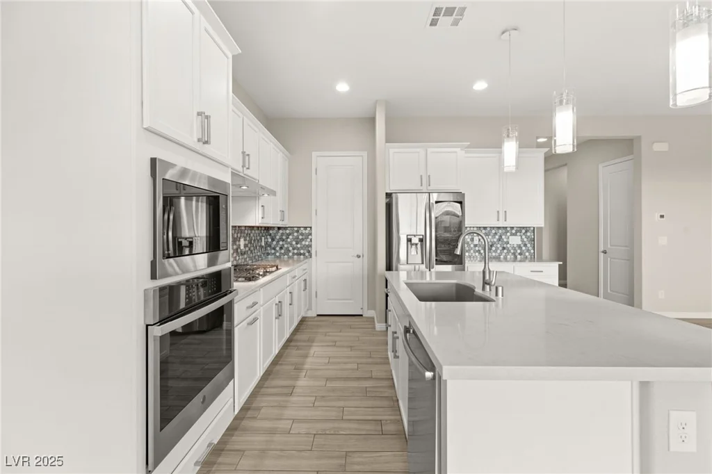 12550 Point Sierra, Las Vegas, NV 89138