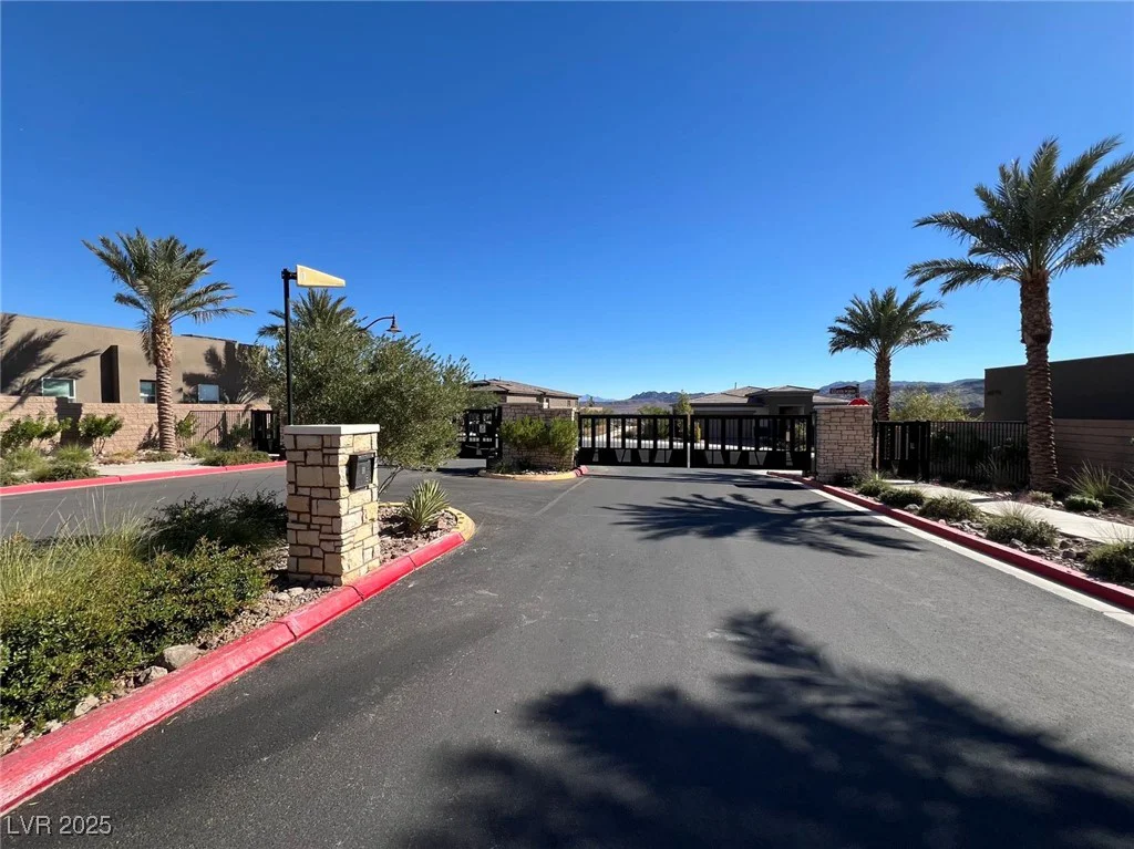 49 Charlotte Ridge, Henderson, NV 89011