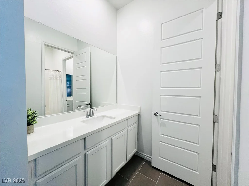 49 Charlotte Ridge, Henderson, NV 89011