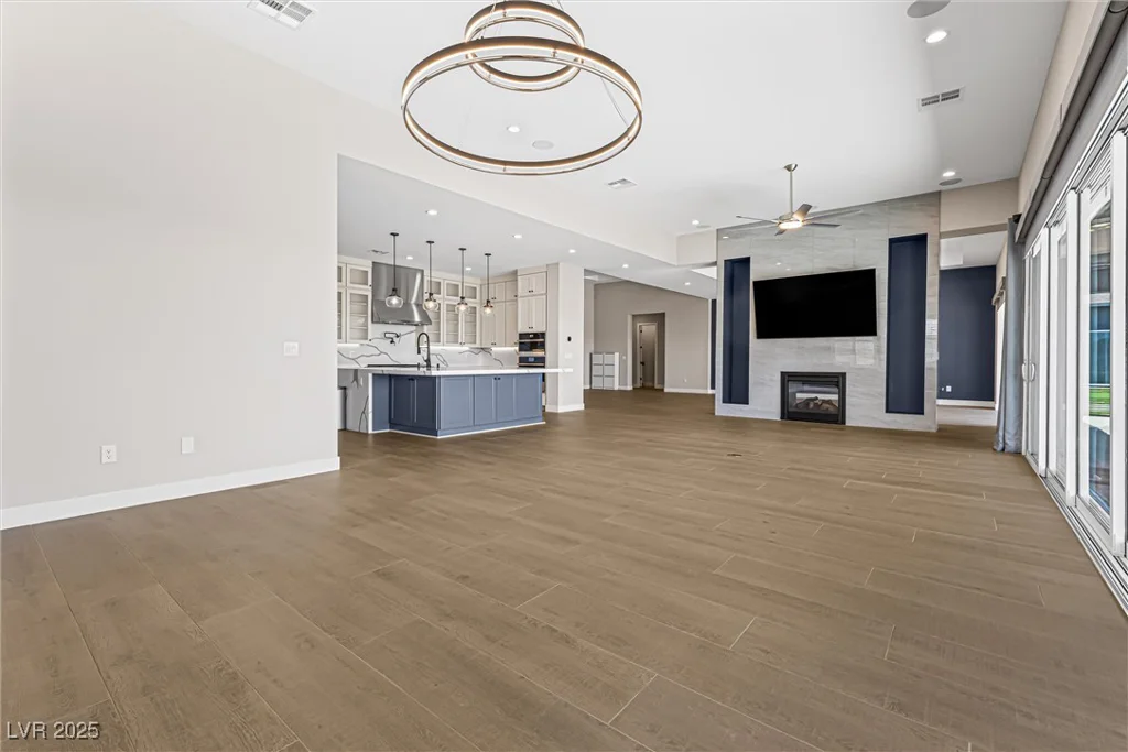 8840 Harvest Sunset, Las Vegas, NV 89113