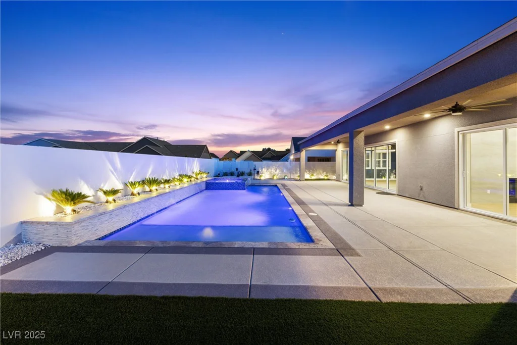 8840 Harvest Sunset, Las Vegas, NV 89113