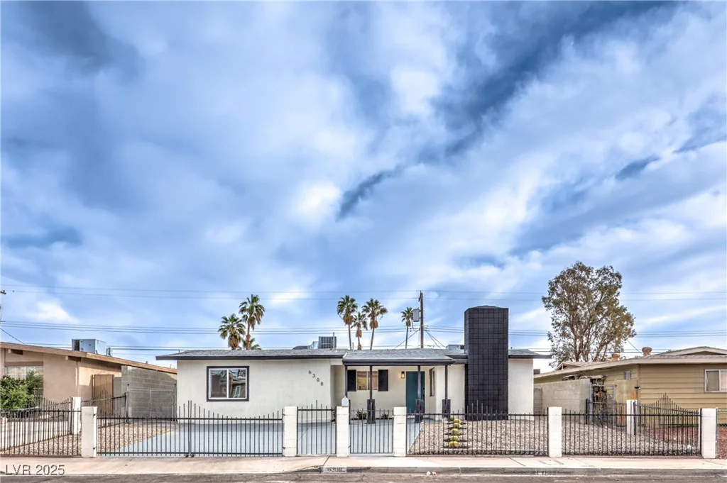6308 Lawton, Las Vegas, NV 89107