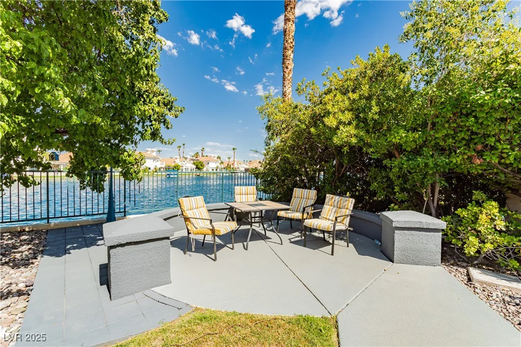 2920 Sterling Cove, Las Vegas, NV 89128