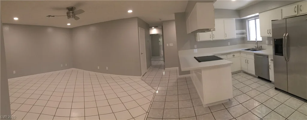 462 Crestway, Henderson, NV 89015