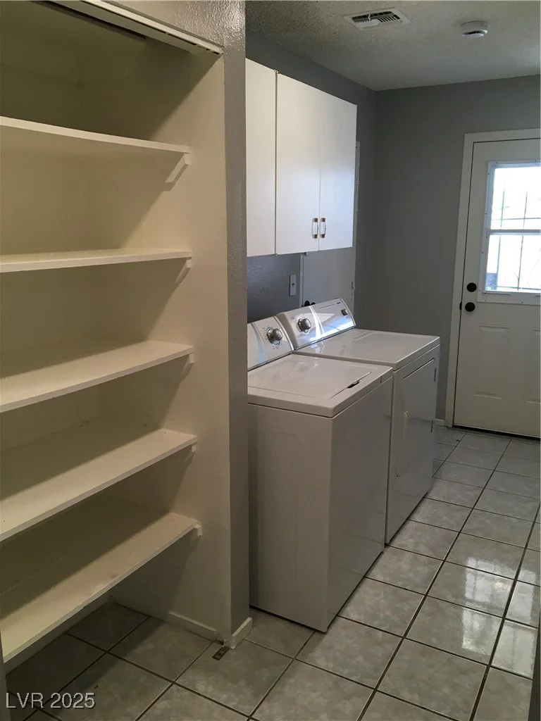 462 Crestway, Henderson, NV 89015