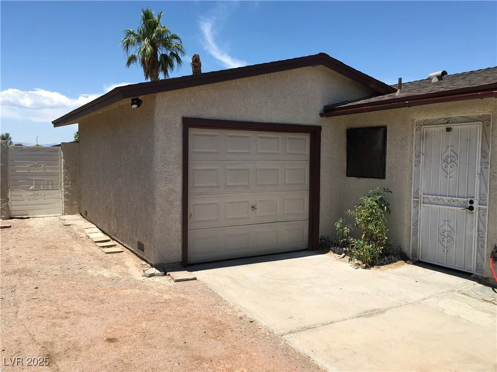 462 Crestway, Henderson, NV 89015