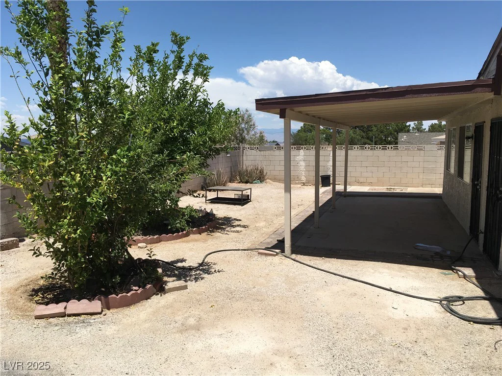 462 Crestway, Henderson, NV 89015