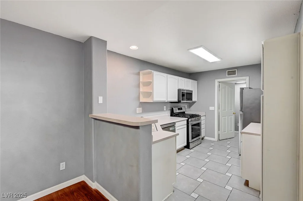 198 Winterport, Henderson, NV 89074