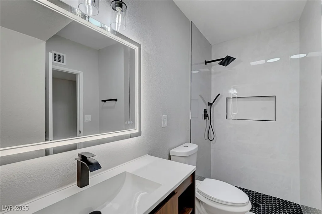 4807 Sacks, Las Vegas, NV 89122