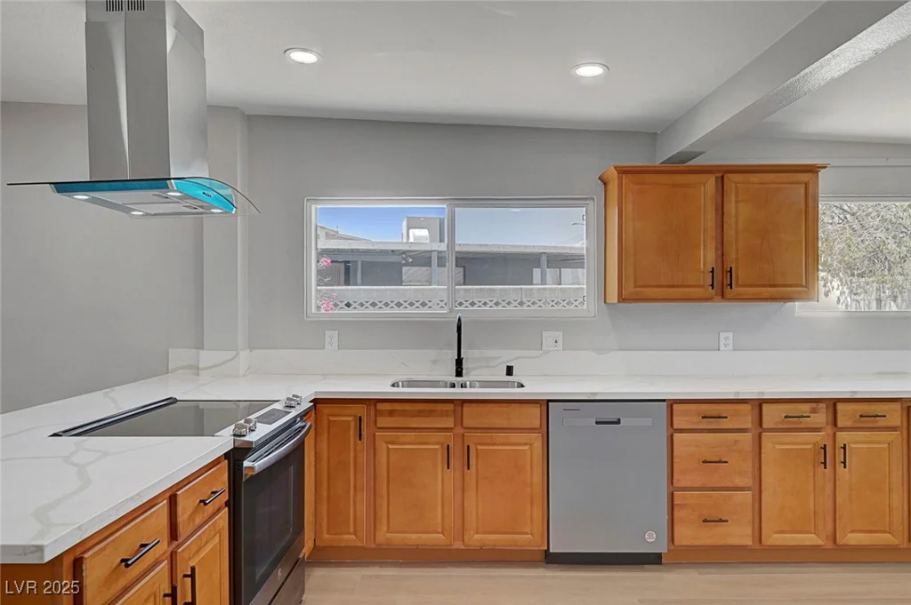 4807 Sacks, Las Vegas, NV 89122