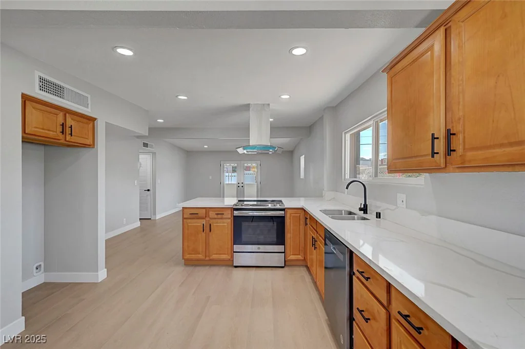 4807 Sacks, Las Vegas, NV 89122