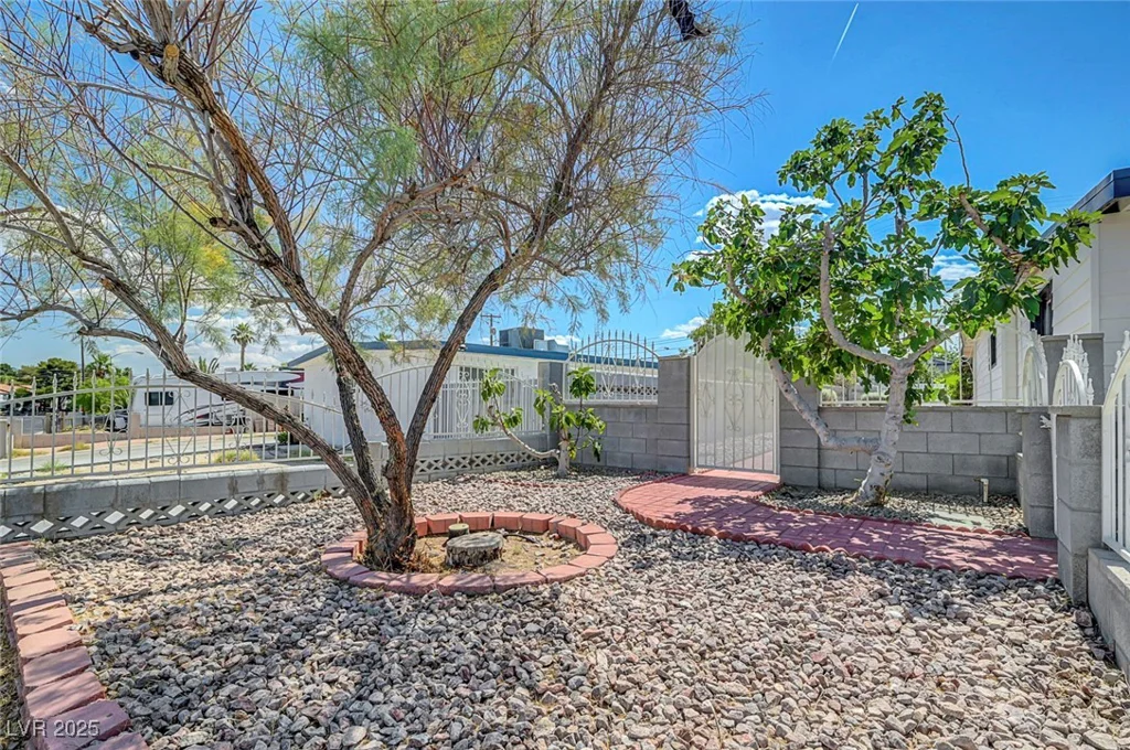 4807 Sacks, Las Vegas, NV 89122