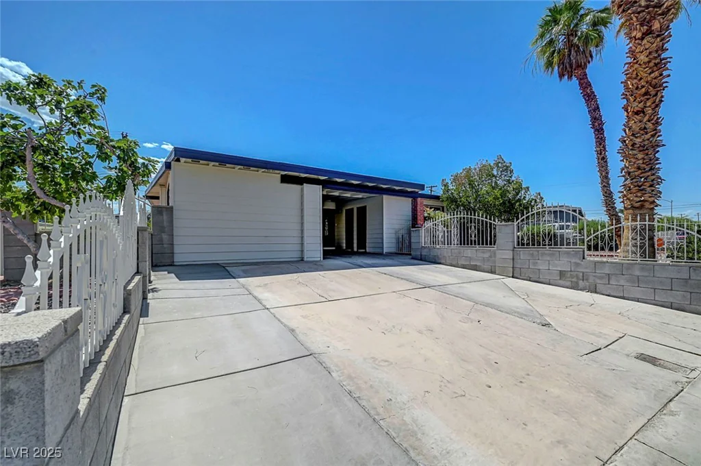 4807 Sacks, Las Vegas, NV 89122