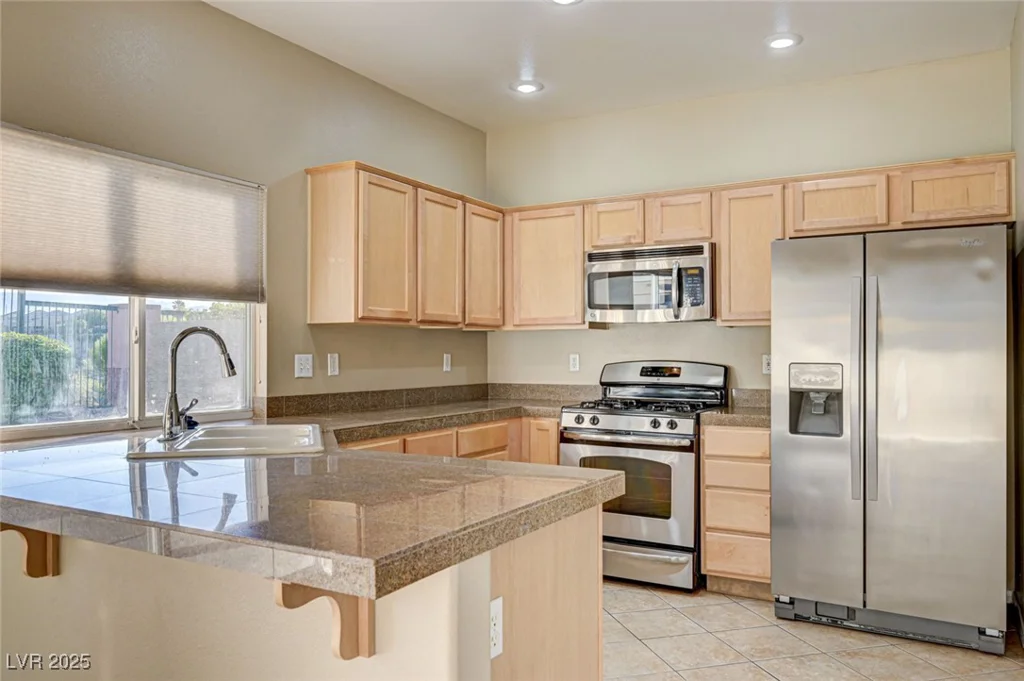 713 Chase Tree, Las Vegas, NV 89144