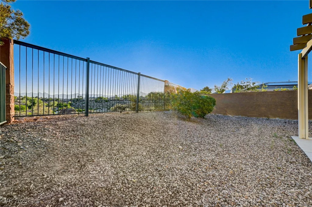 713 Chase Tree, Las Vegas, NV 89144
