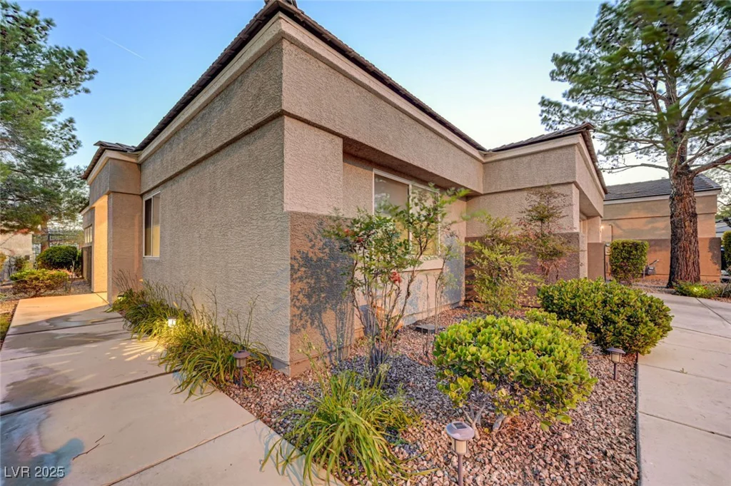 713 Chase Tree, Las Vegas, NV 89144
